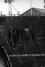 stair 13 (18013 bytes)